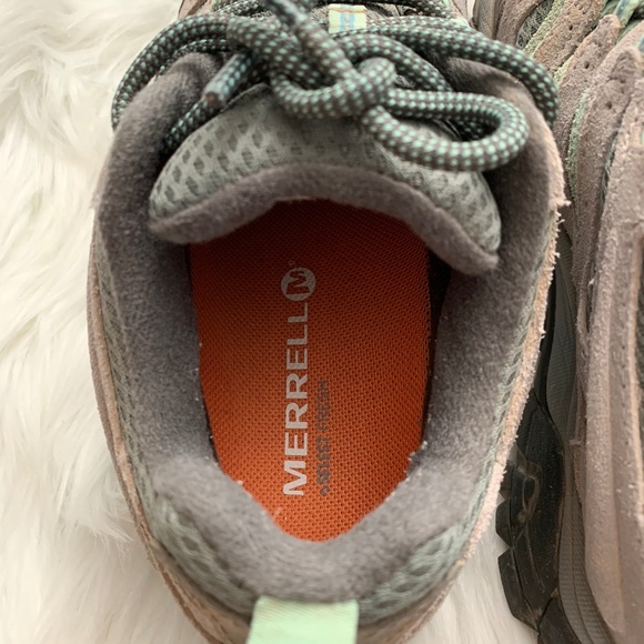 Merrell | Drizzle Mint Waterproof Hiking Boots - Picture 5 of 8